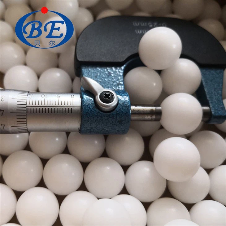 3.18mm Pom Acetal Plastic Ball Color Is White